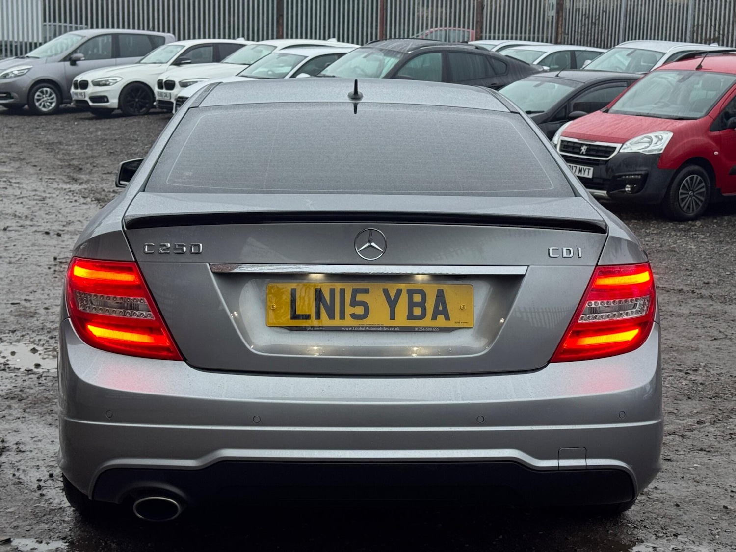 Used Mercedes-Benz C Class 2015 for sale - 77387136: Photo 13