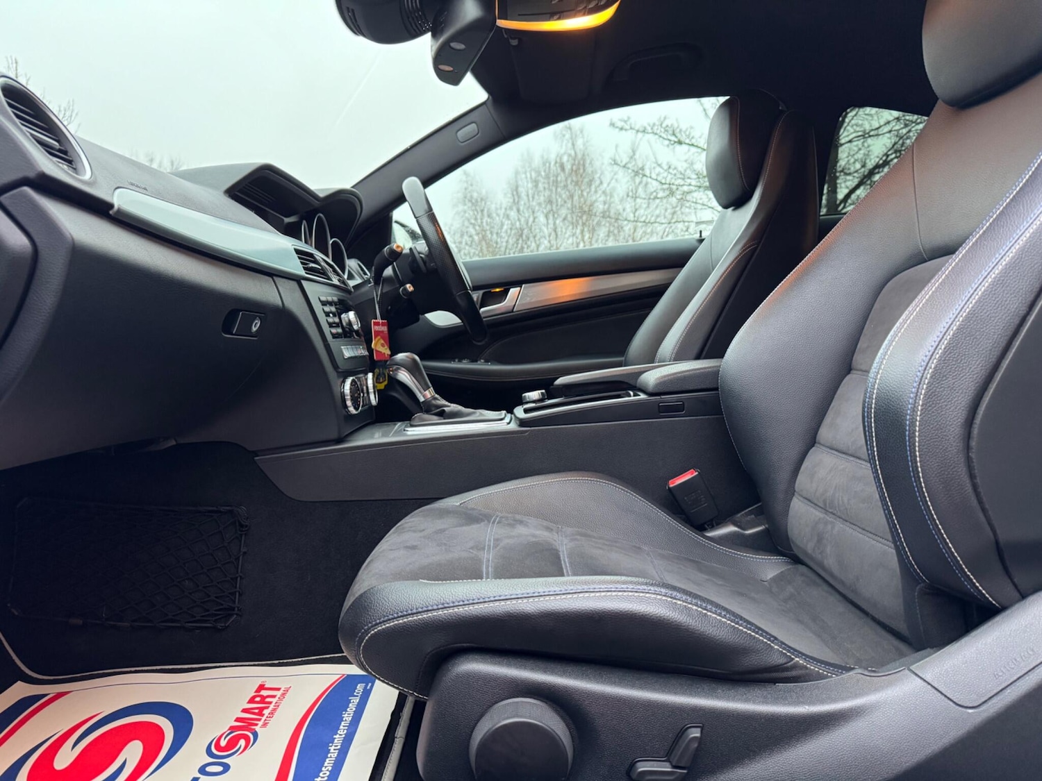 Used Mercedes-Benz C Class 2015 for sale - 77387136: Photo 16