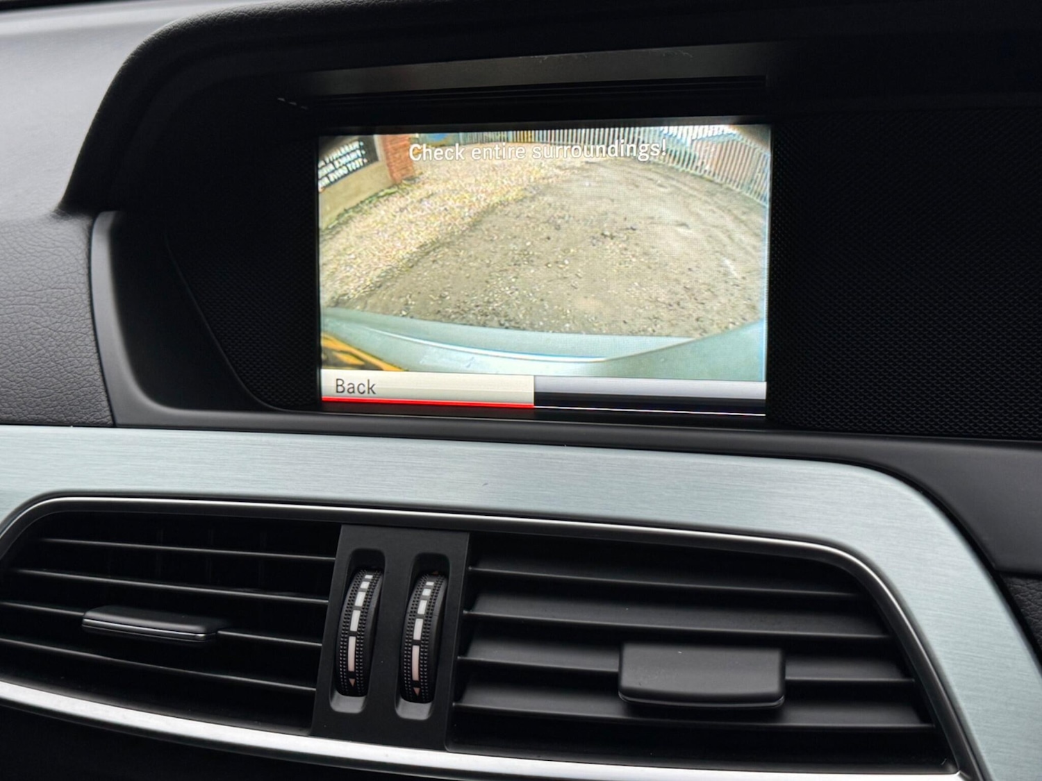 Used Mercedes-Benz C Class 2015 for sale - 77387136: Photo 19