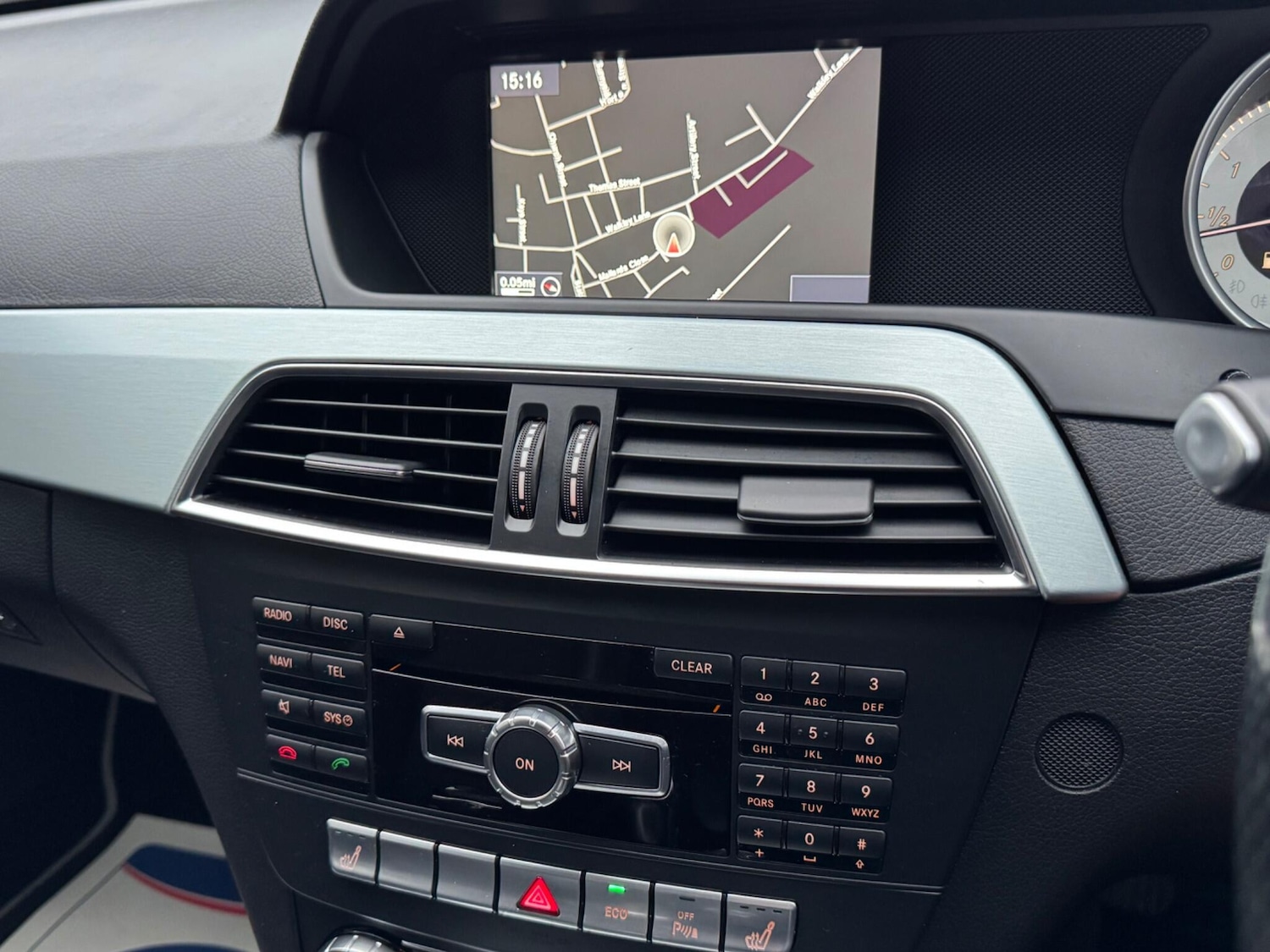 Used Mercedes-Benz C Class 2015 for sale - 77387136: Photo 20