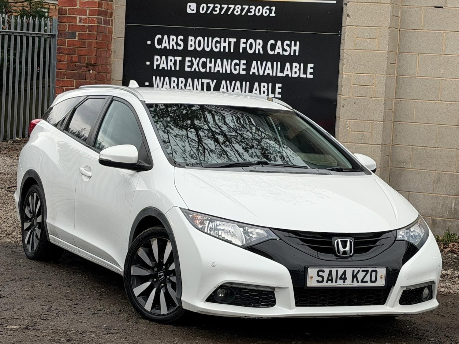 Used Honda Civic 2014 for sale - 76714874: Photo 12