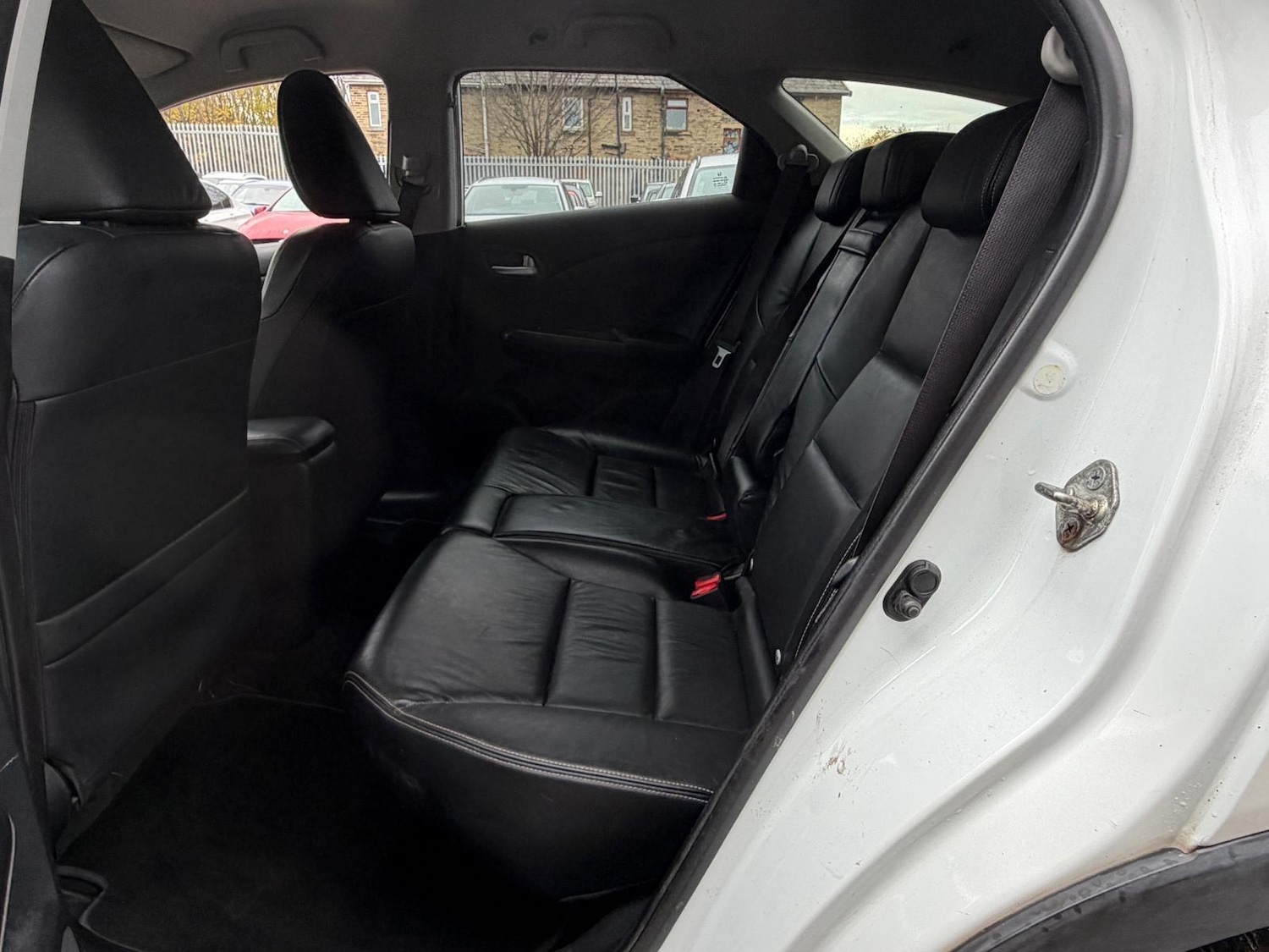 Used Honda Civic 2014 for sale - 76714874: Photo 22