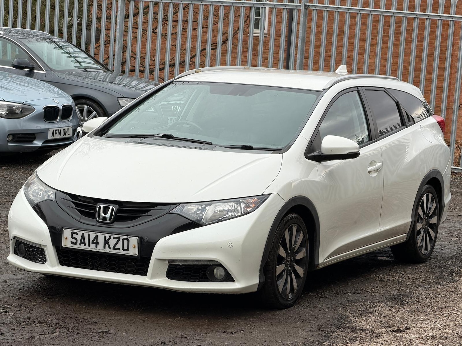 Used Honda Civic 2014 for sale - 76714874: Photo 3