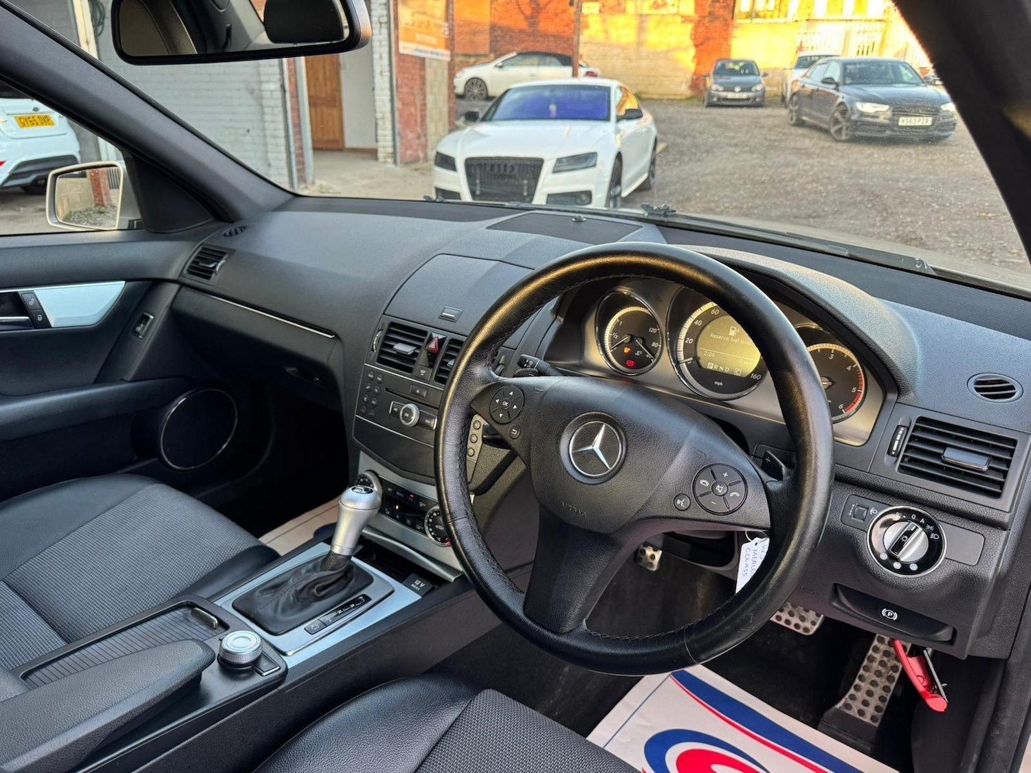 Used Mercedes-Benz C Class 2009 for sale - 77657515: Photo 6