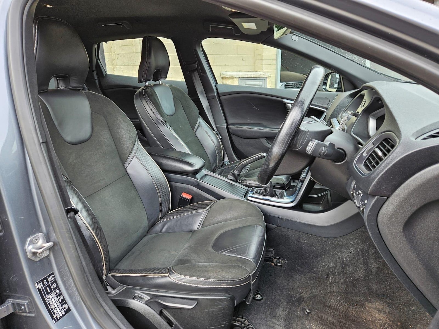 Used Volvo V40 for sale - 77853955: Photo 14