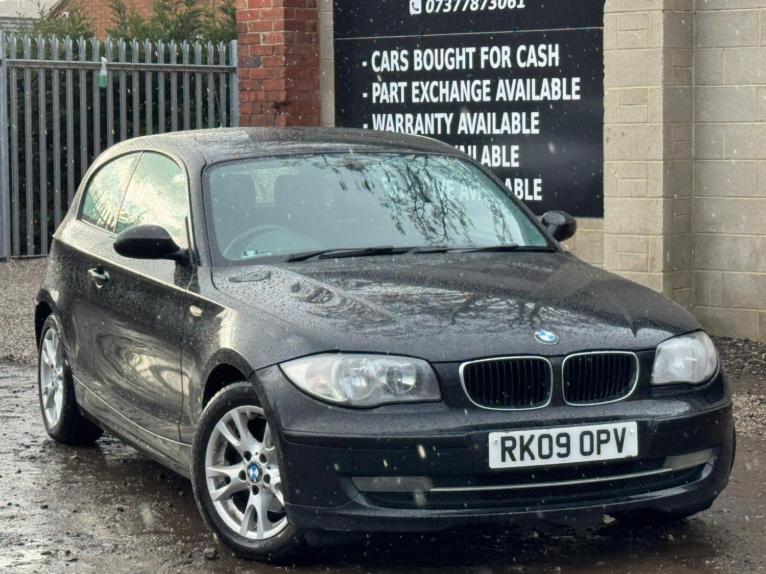 Used BMW 1 Series 2009 for sale - 77626008: Photo 12