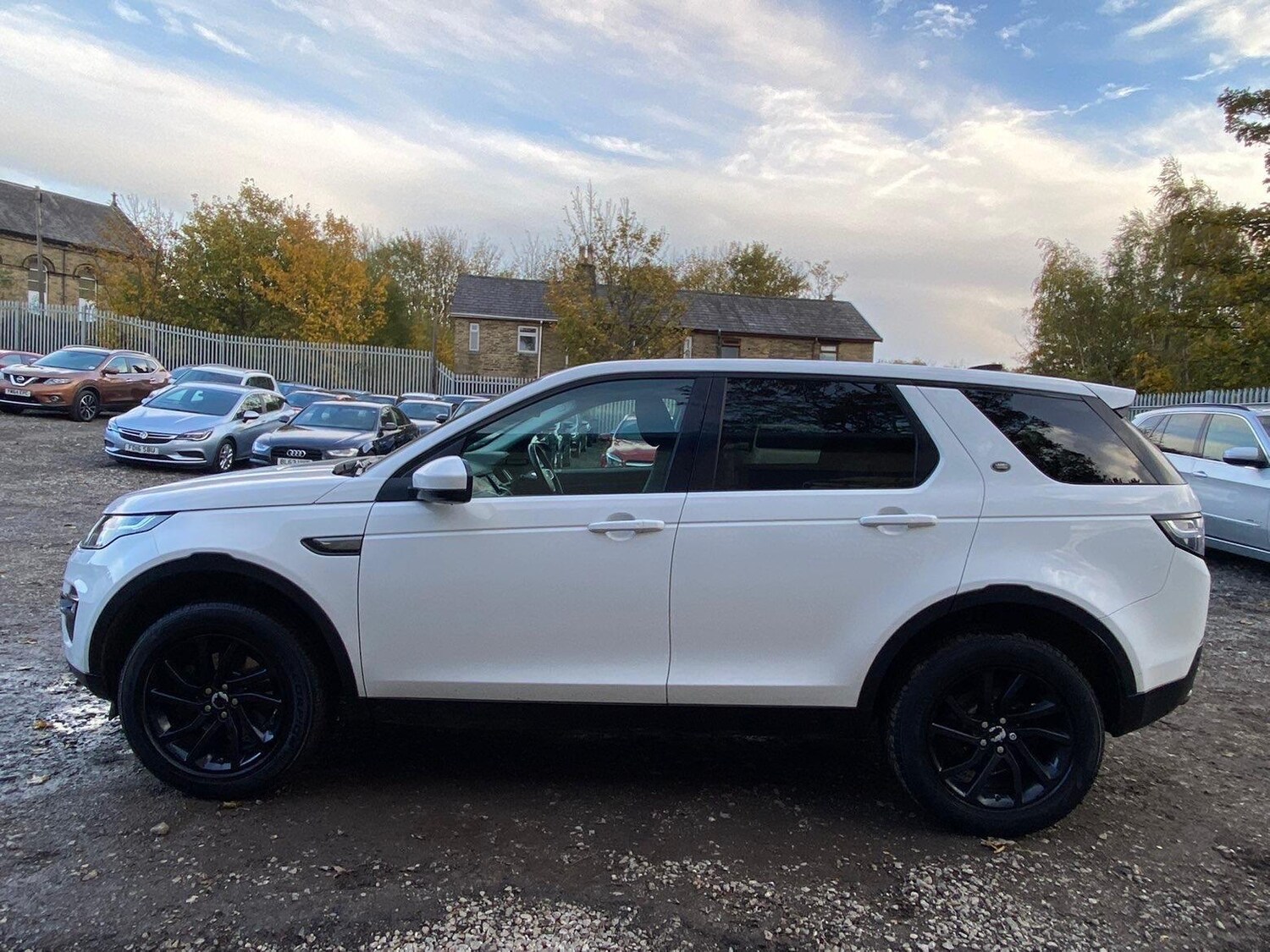 Used Land Rover Discovery Sport 2017 for sale - 76441112: Photo 12