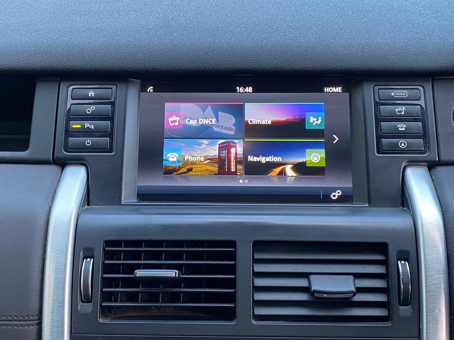 Used Land Rover Discovery Sport 2017 for sale - 76441112: Photo 14