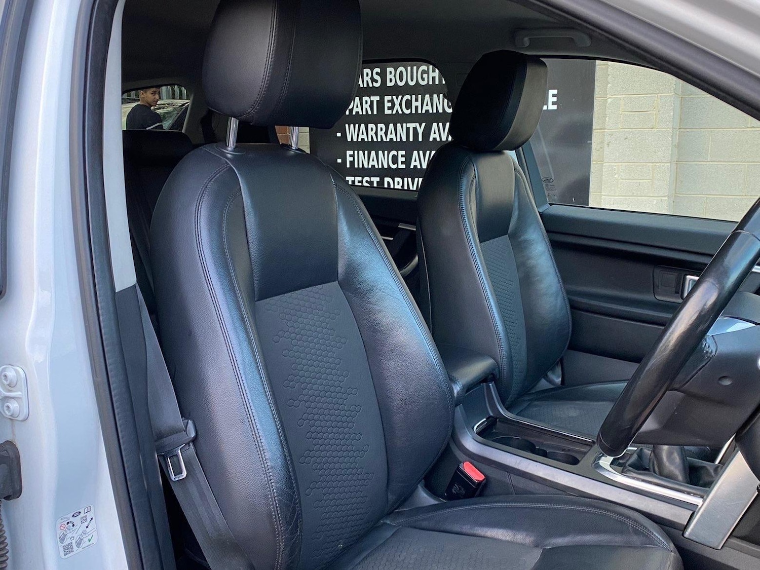 Used Land Rover Discovery Sport 2017 for sale - 76441112: Photo 19