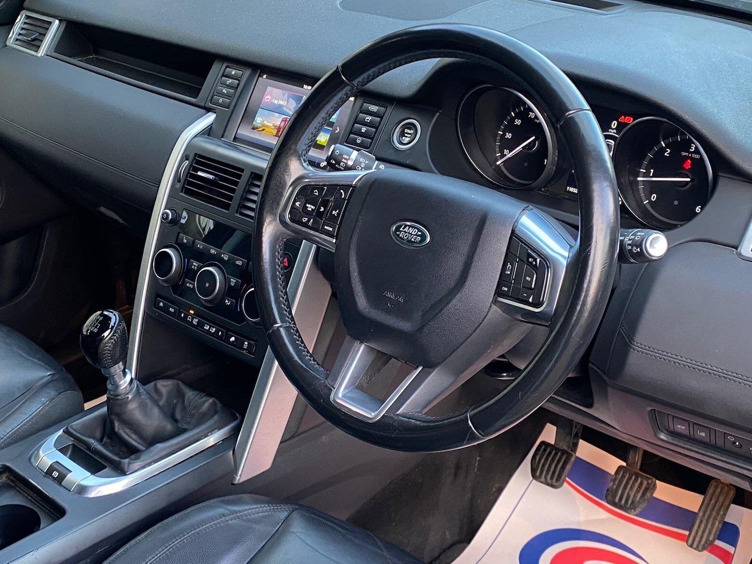 Used Land Rover Discovery Sport 2017 for sale - 76441112: Photo 23