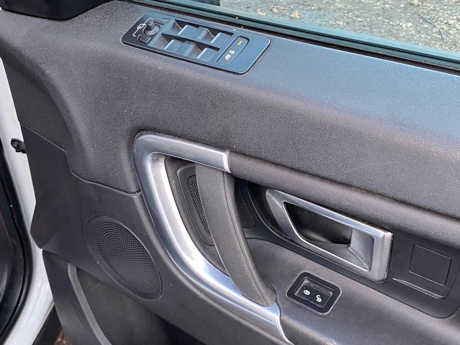 Used Land Rover Discovery Sport 2017 for sale - 76441112: Photo 24