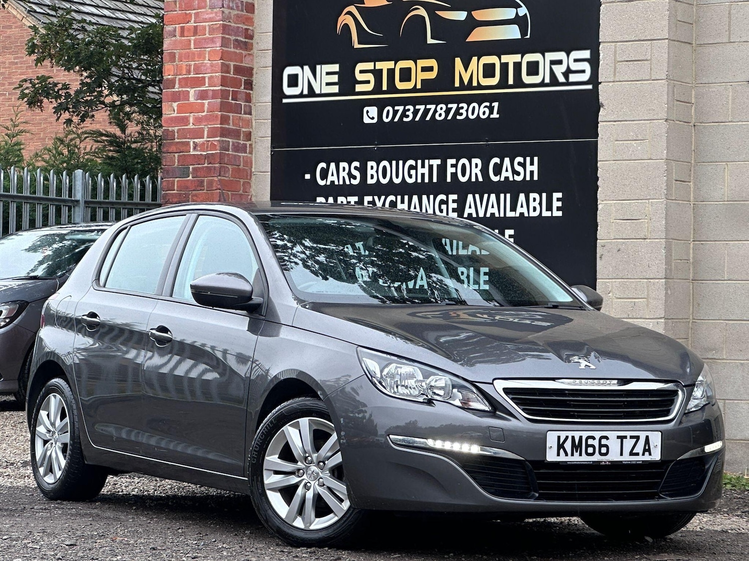 Used Peugeot 308 2016 for sale - 76926143: Photo 1