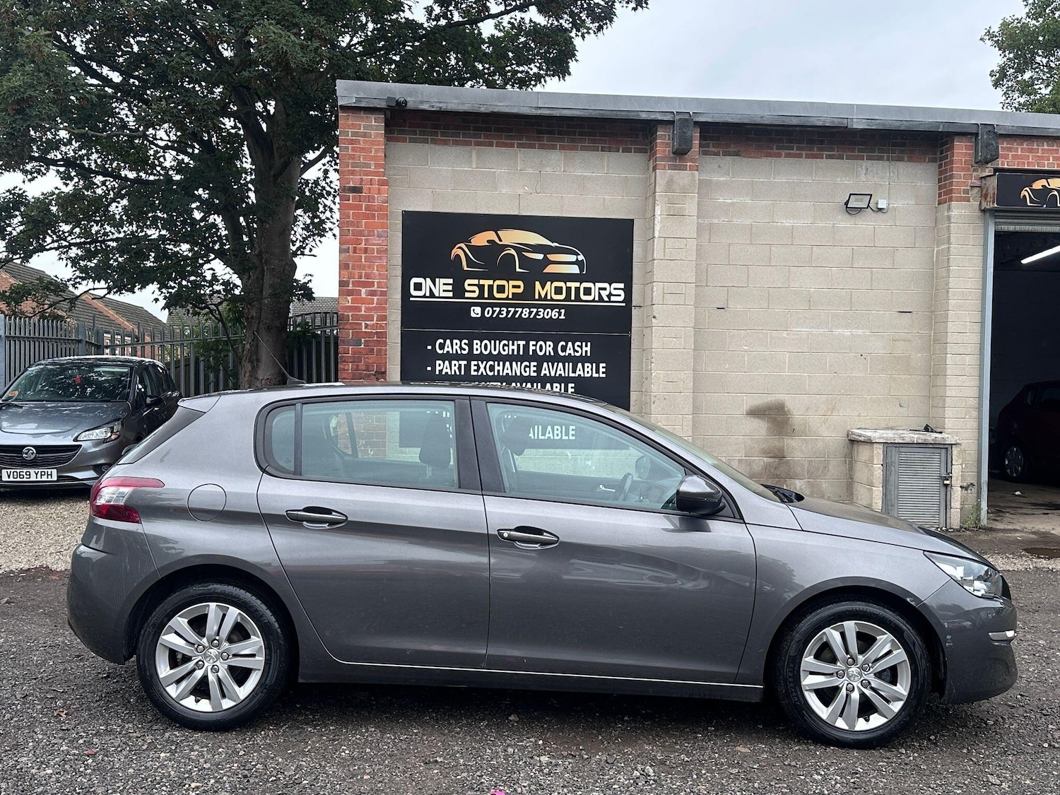 Used Peugeot 308 2016 for sale - 76926143: Photo 23