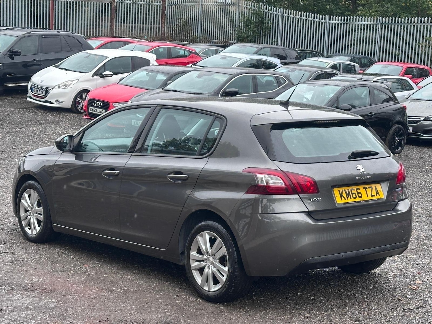 Used Peugeot 308 2016 for sale - 76926143: Photo 6