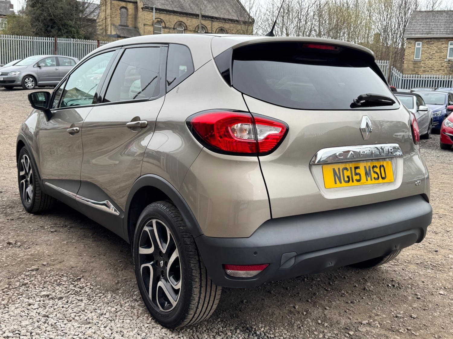 Used Renault Captur 2015 for sale - 77993909: Photo 12
