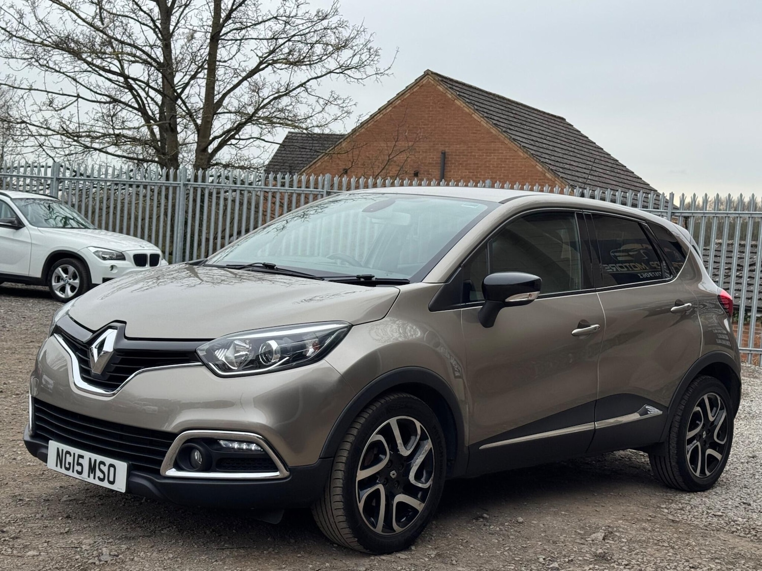 Used Renault Captur 2015 for sale - 77993909: Photo 3