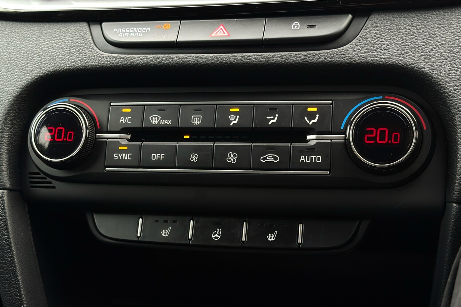 Used Kia XCeed 2023 for sale - 76401610: Photo 16