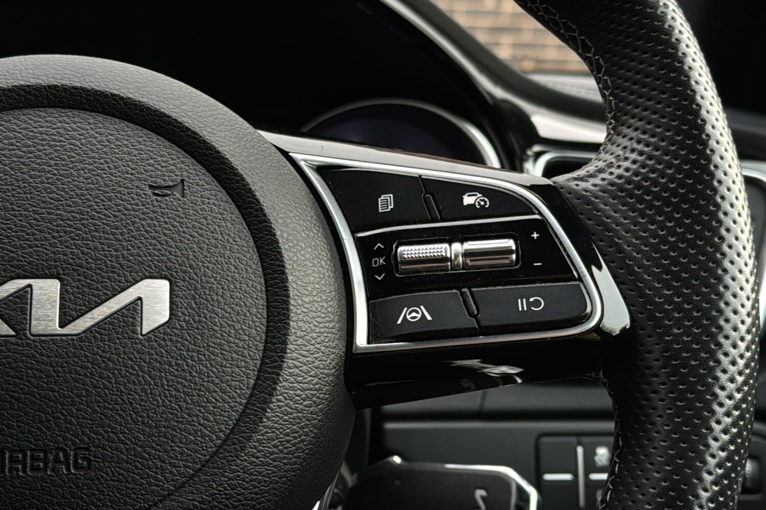 Used Kia XCeed 2023 for sale - 76401610: Photo 18