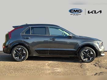 Used Kia Niro 2022 for sale - 76955363: Photo