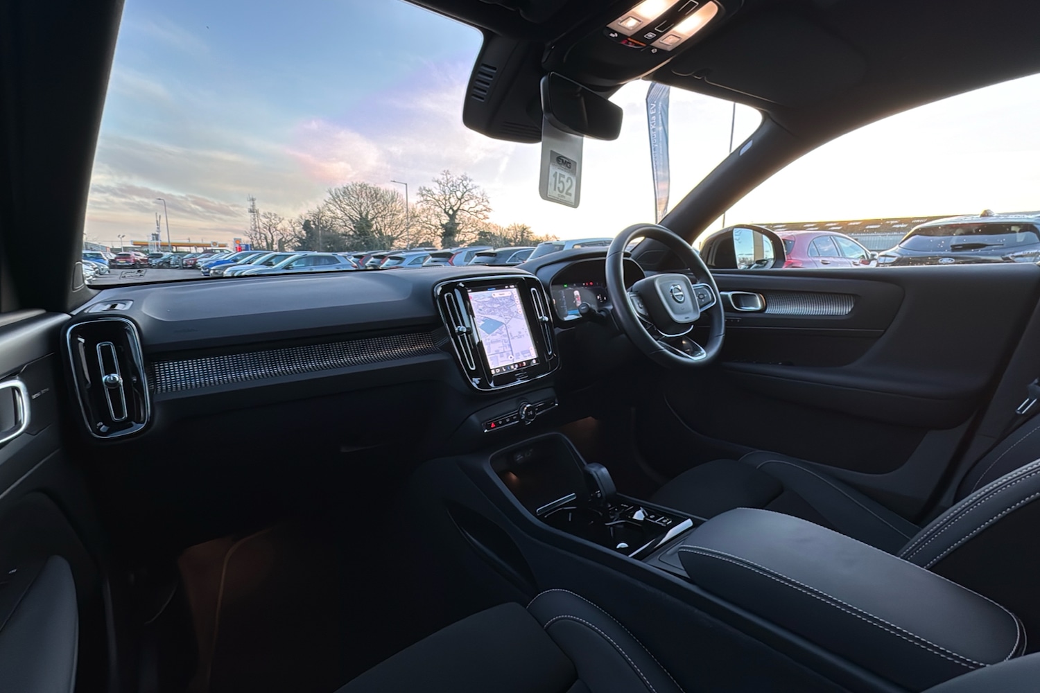 Used Volvo XC40 2023 for sale - 77164546: Photo 11