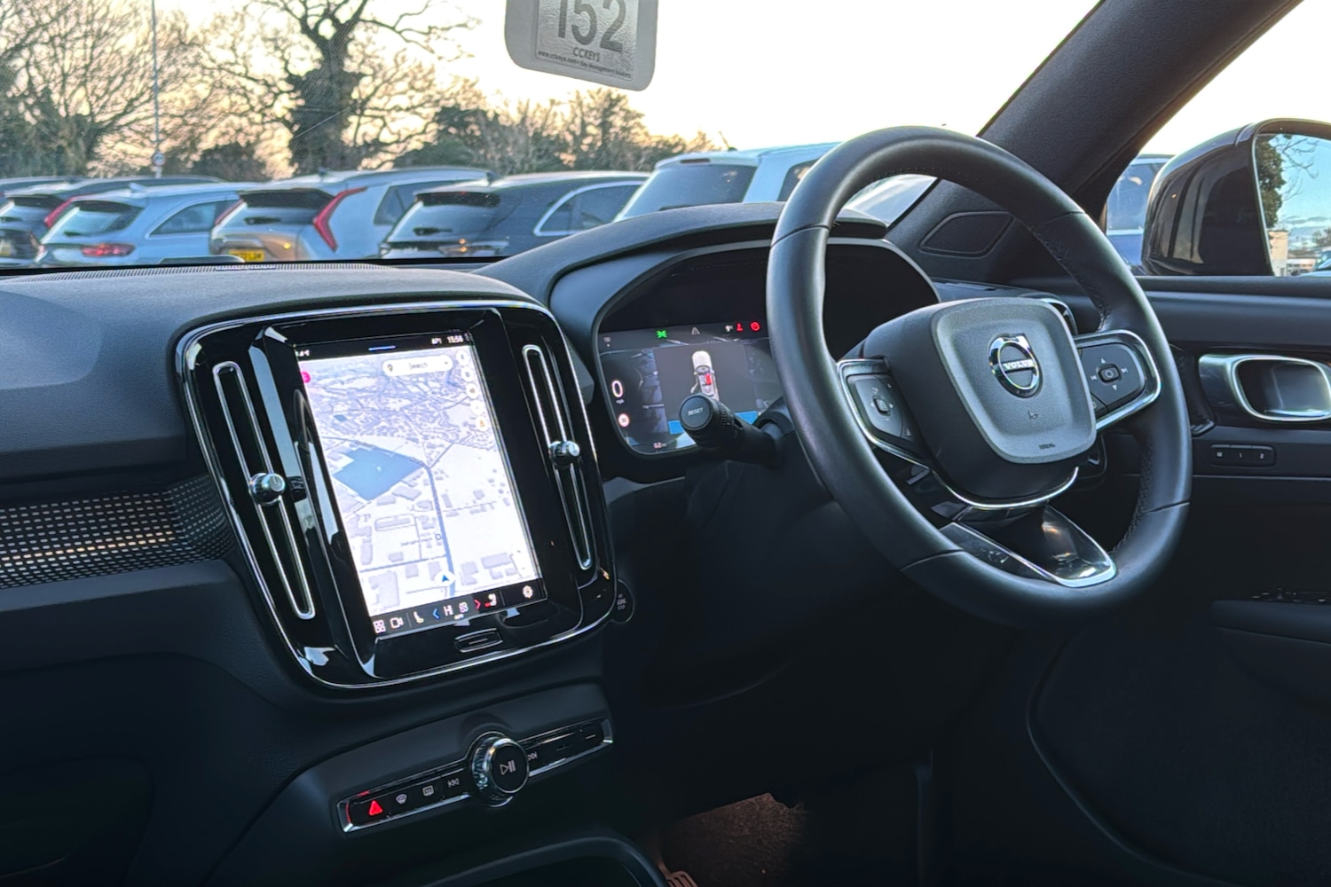 Used Volvo XC40 2023 for sale - 77164546: Photo 31