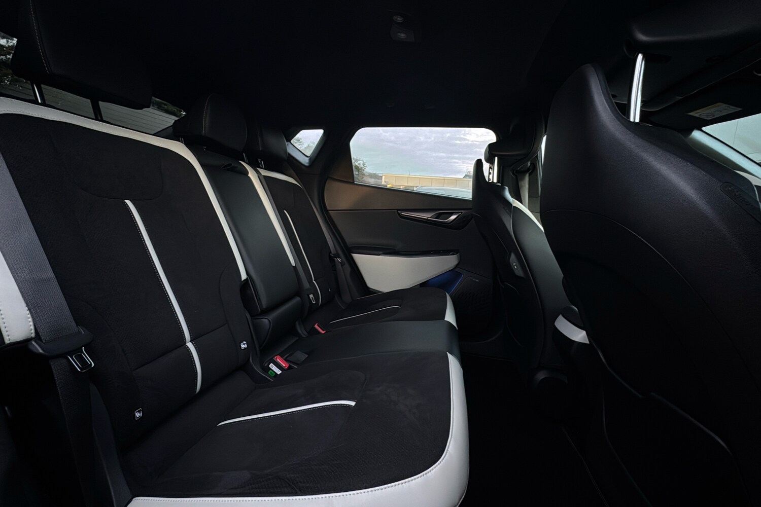 Used Kia EV6 for sale - 77842709: Photo 11