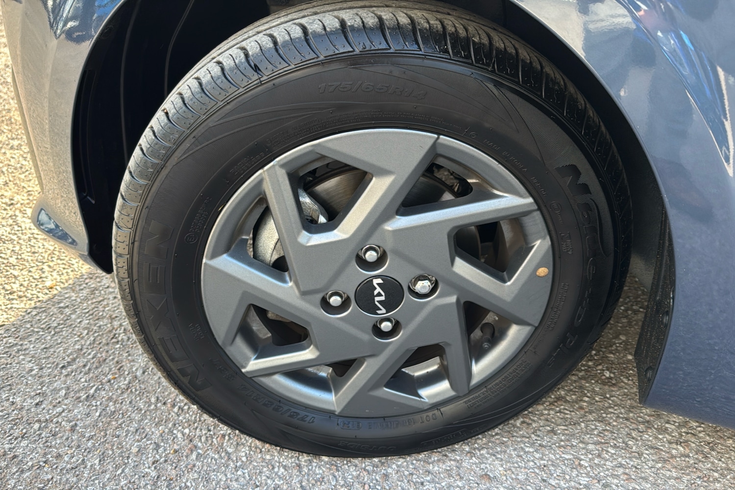 Vehicle 27