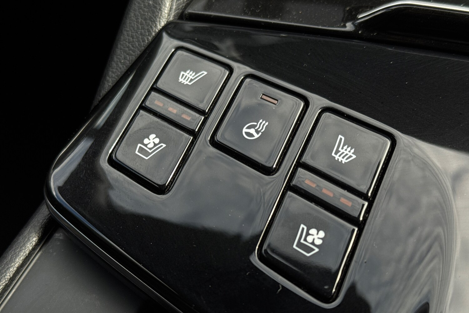Vehicle 33
