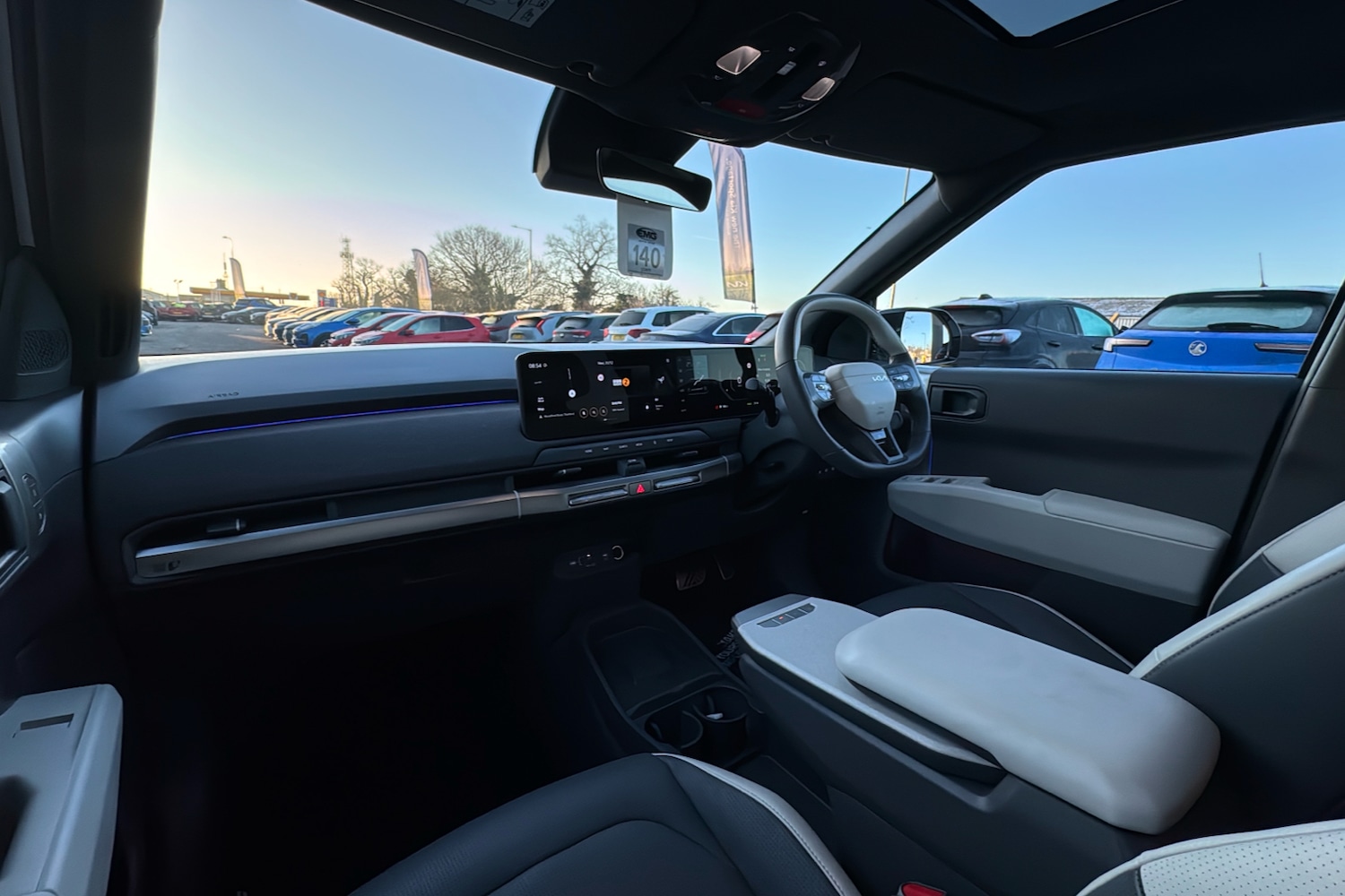 Used Kia EV3 2025 for sale - 77046039: Photo 11