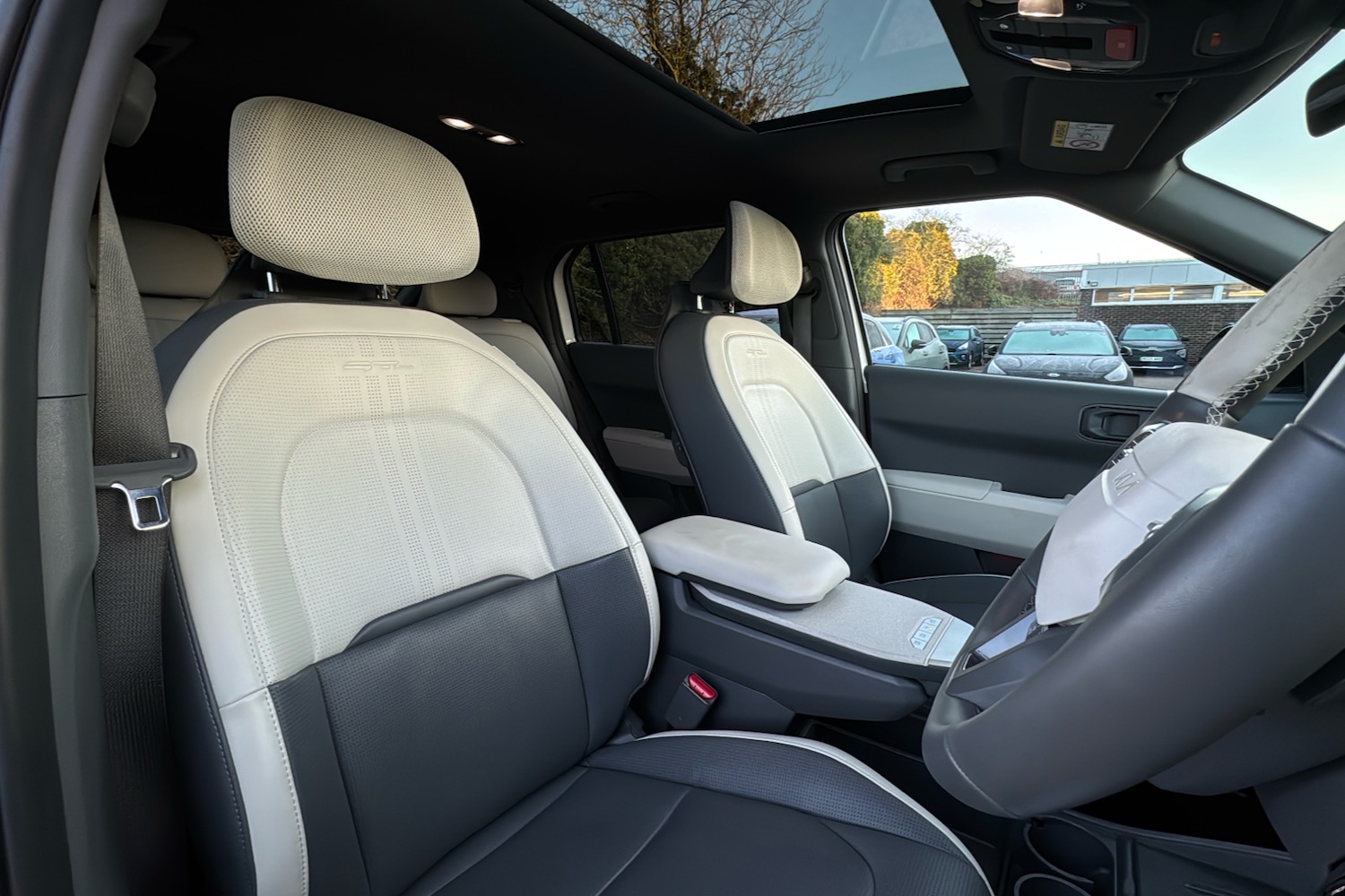 Used Kia EV3 2025 for sale - 77046039: Photo 24