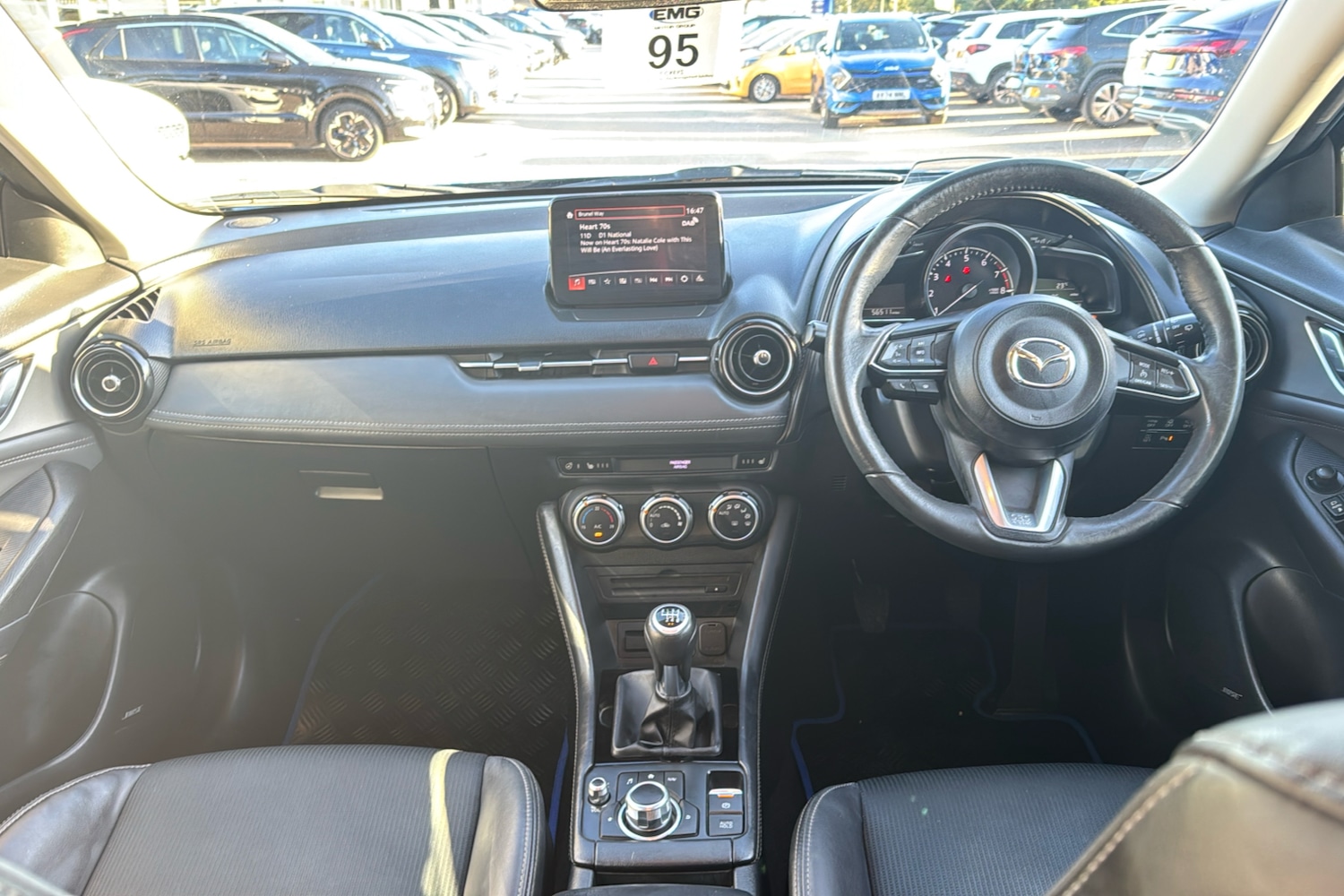 Mazda Cx 3 2.0 Skyactiv G Sport Nav Plus Suv 5dr Petrol Manual Euro 6 s/s 121 - Picture 9 of 24