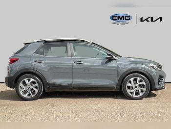 Used Kia Stonic 2023 for sale - 79380877: Photo