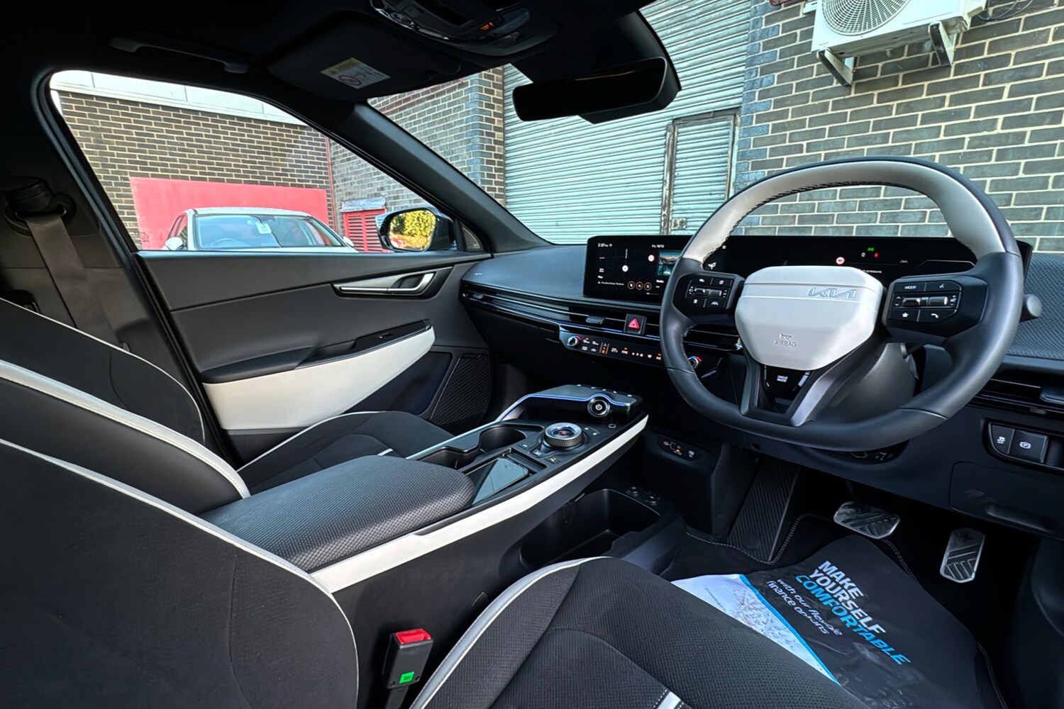 Used Kia EV6 2025 for sale - 76955396: Photo 10