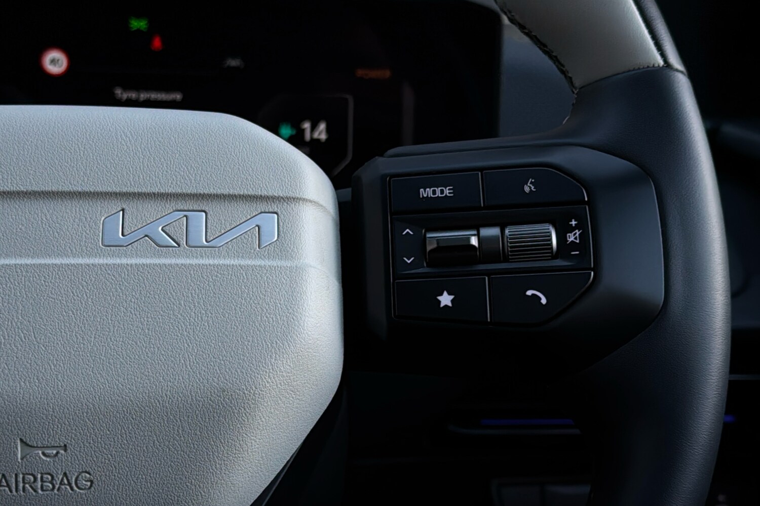 Used Kia EV6 2025 for sale - 76955396: Photo 18