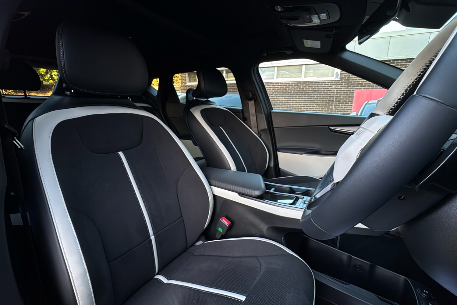 Used Kia EV6 2025 for sale - 76955396: Photo 27