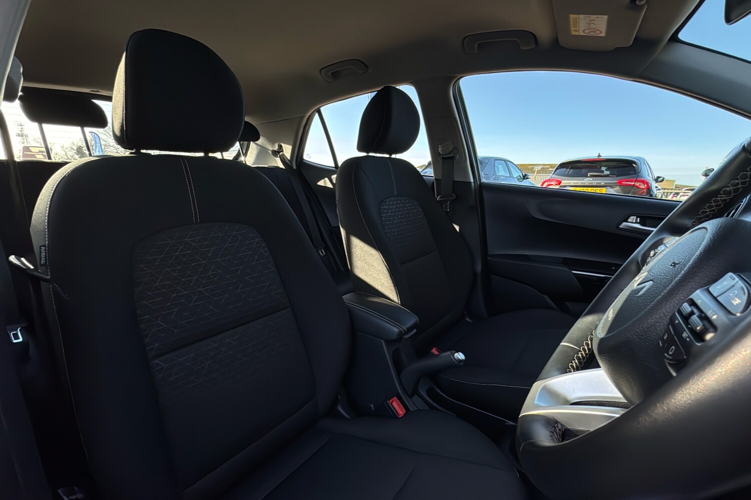 Used Kia Picanto 2022 for sale - 77553486: Photo 28