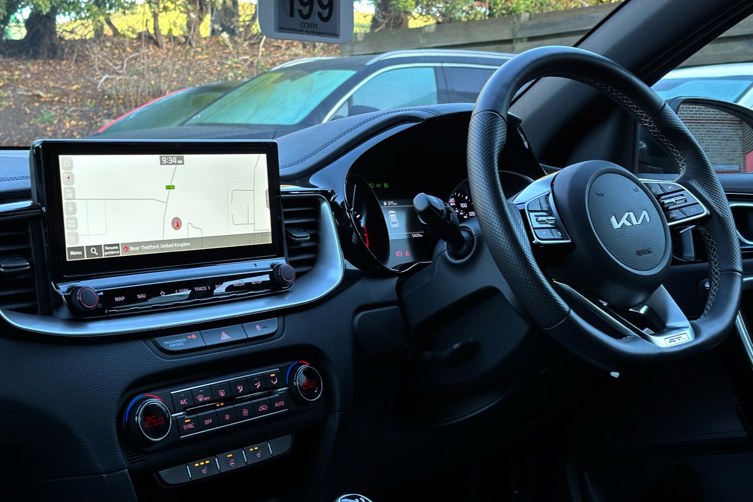 Used Kia XCeed 2024 for sale - 76718621: Photo 32