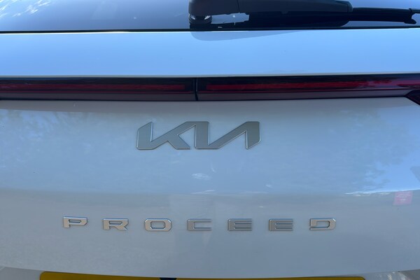 Used Kia Pro Ceed 2023 for sale - 76141341: Photo 32