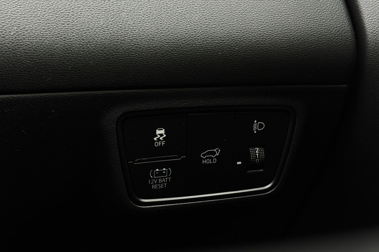 Used Hyundai TUCSON for sale - 76100573: Photo 34