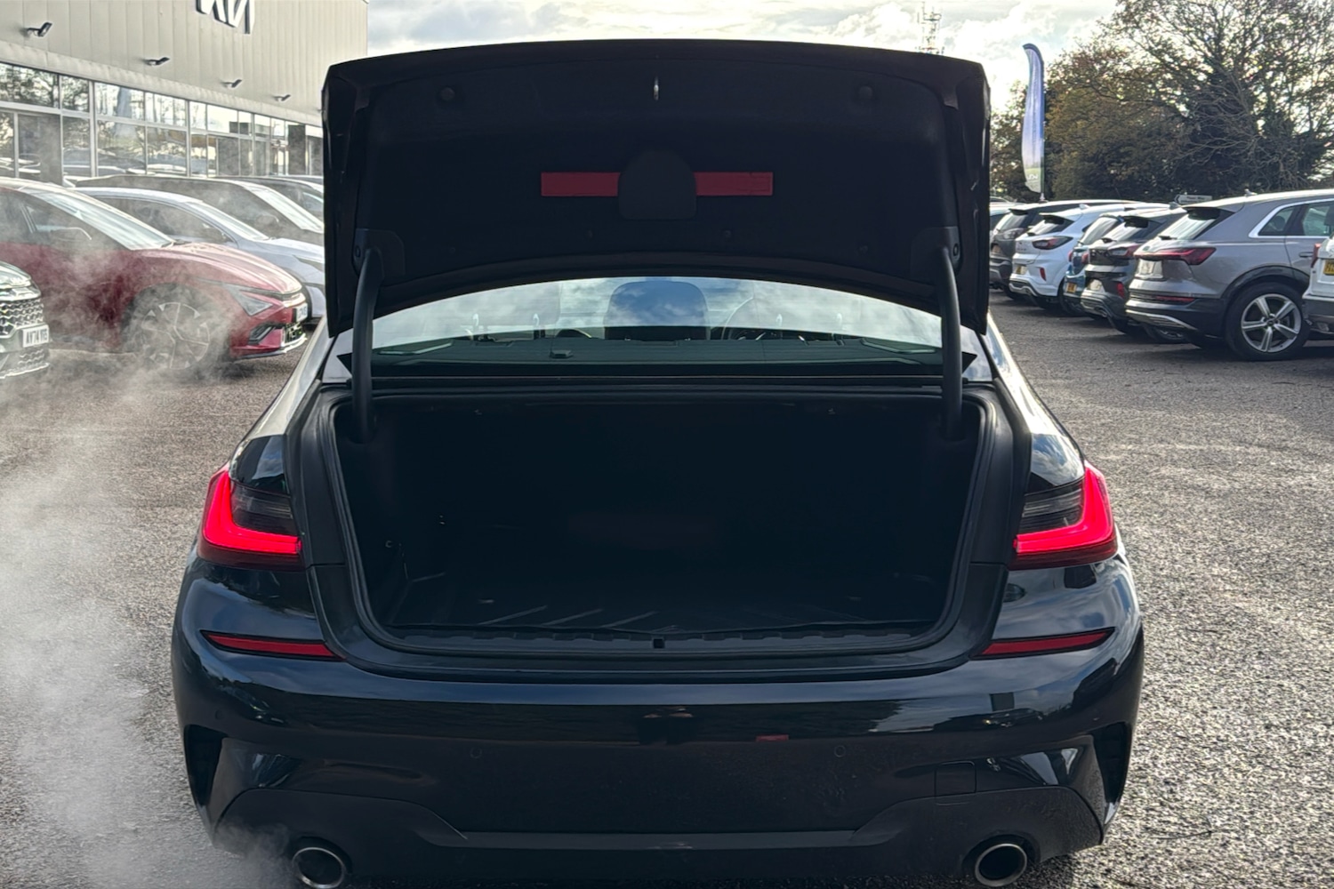 Used BMW 3 Series 2019 for sale - 76637119: Photo 19