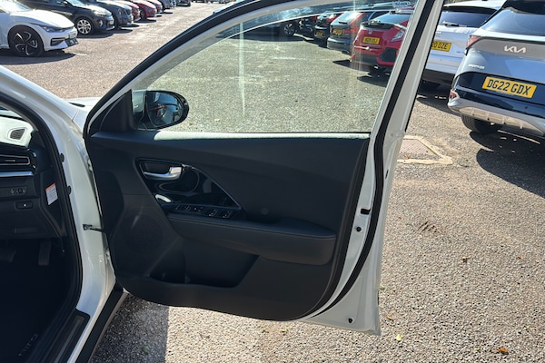 Used Kia Niro 2020 for sale - 76329082: Photo 40