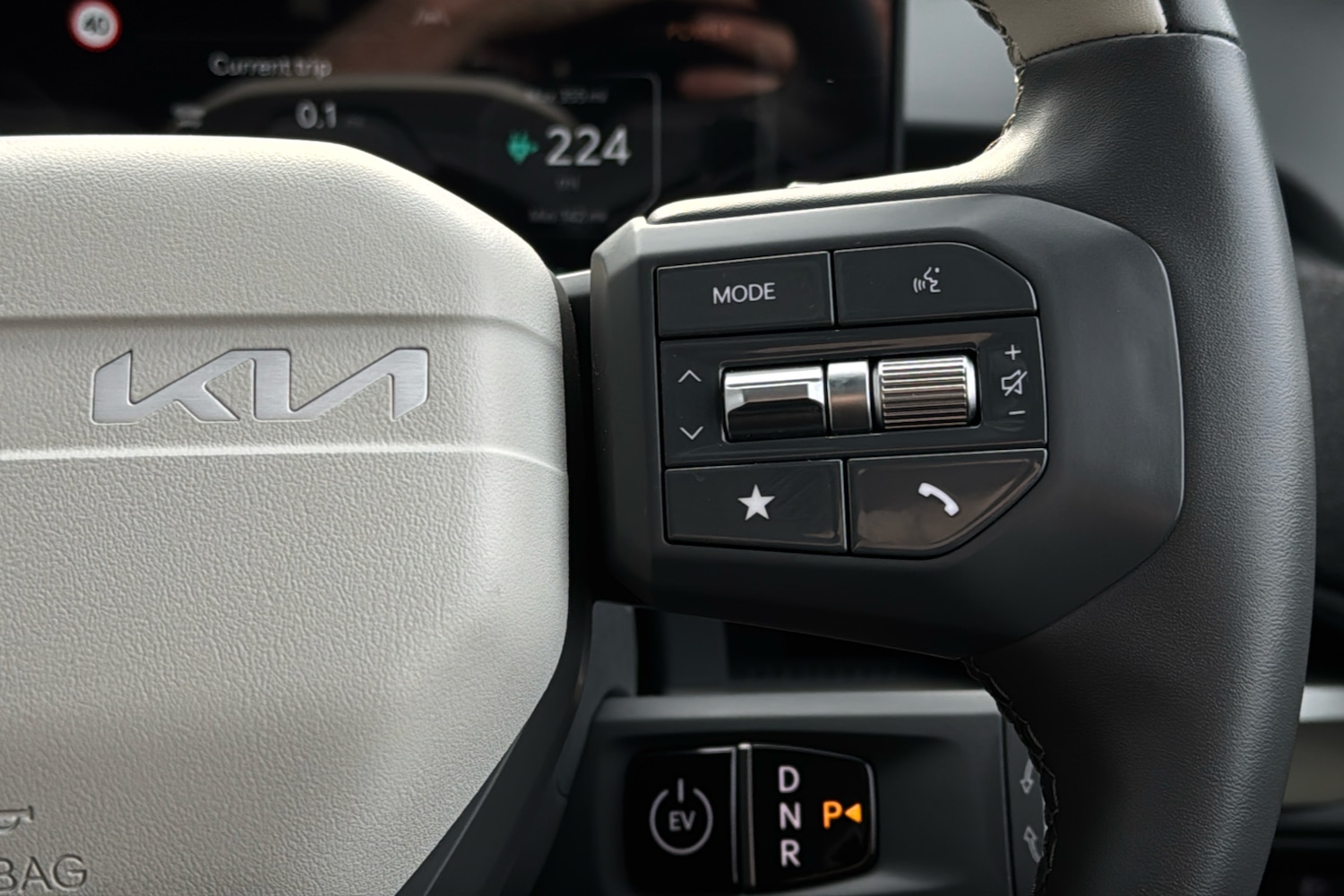 Used Kia EV3 2024 for sale - 77219850: Photo 18