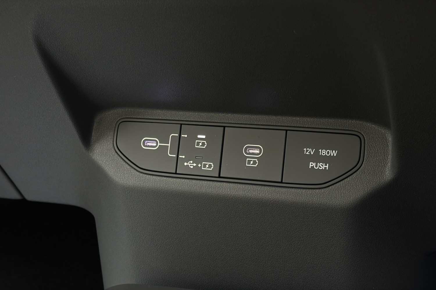 Used Kia EV3 2024 for sale - 77219850: Photo 22