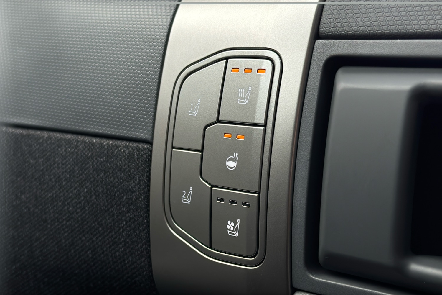 Used Kia EV3 2024 for sale - 77219850: Photo 30