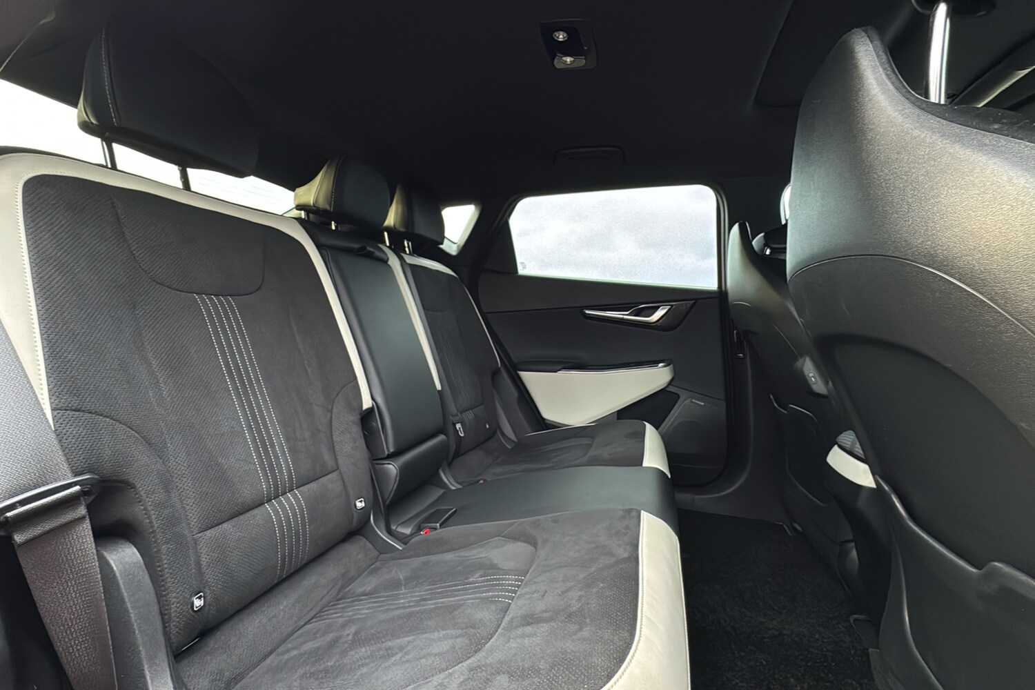 Used Kia EV6 2024 for sale - 76732587: Photo 12