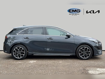 Used Kia Ceed 2023 for sale - 78337499: Photo