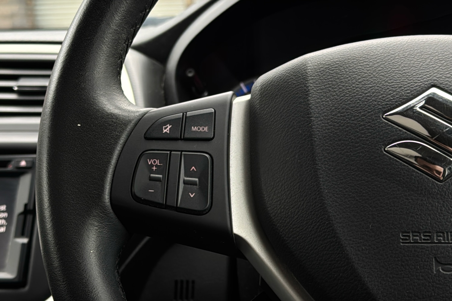 Used Suzuki SX4 S-Cross 2015 for sale - 76598386: Photo 17