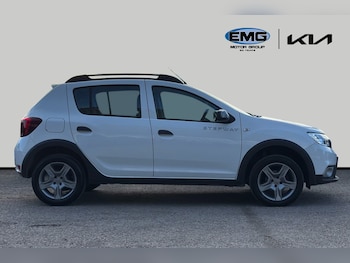 Used Dacia Sandero Stepway 2018 for sale - 77815184: Photo