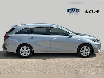 Used Kia Ceed 2024 for sale - 75722959: Photo