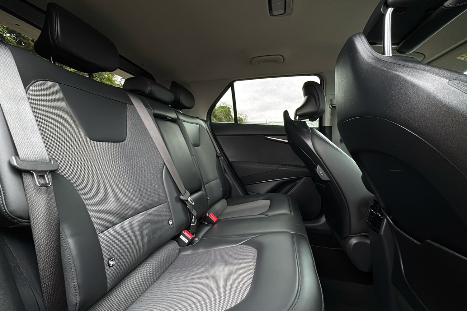 Used Kia Niro 2025 for sale - 76845742: Photo 12